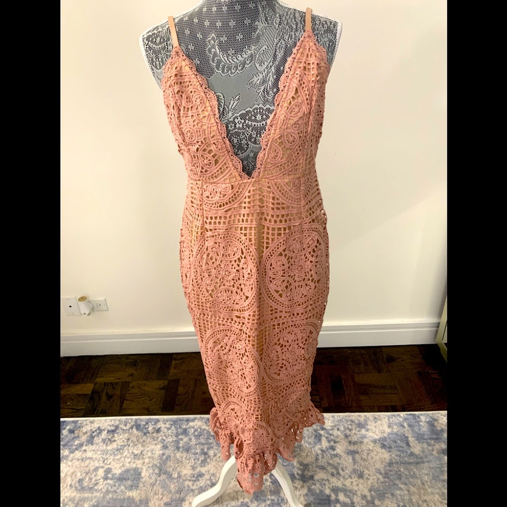 Deep-V Lace Midi Dress